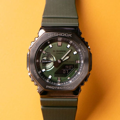 OctaForce Premium Octagonal Metal Sport Watch – Stainless Steel Bezel, Bold Green Edition