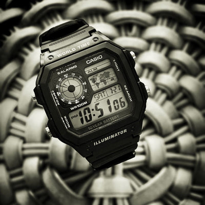 Illuminator World Time–Inspired Digital Watch | Retro Classic Metal Strap Edition