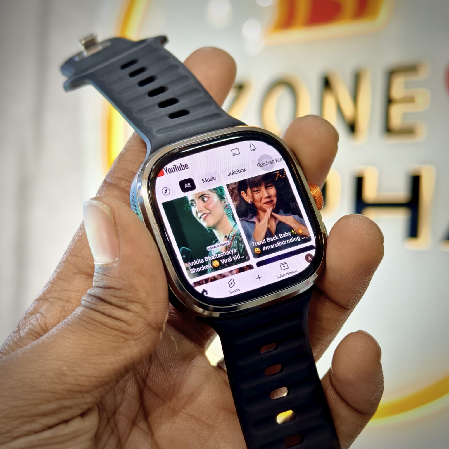 M99 Smartwatch – 4G Android Watch with 2.4" AMOLED Display & Rotating Camera