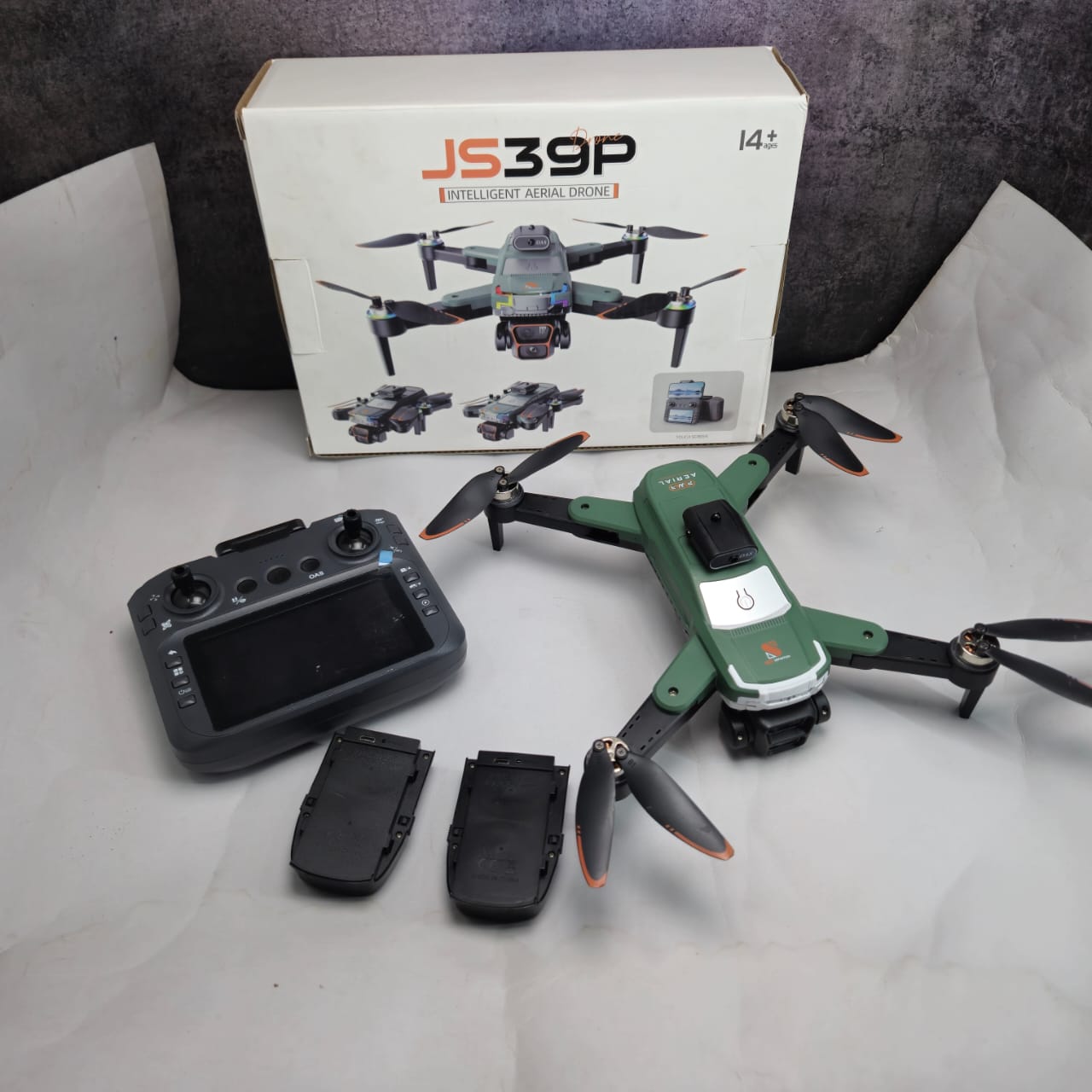 JS39P 4K Drone with 9-Inch Display Remote