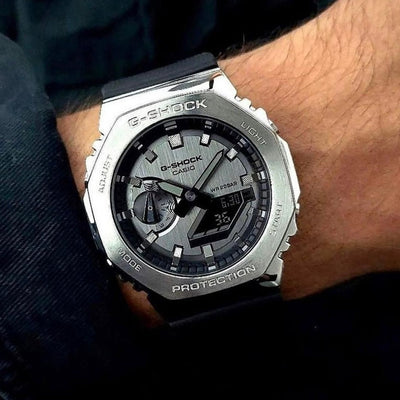 Premium Octa Metal Sport Watch – Black Edition | The Power of Precision