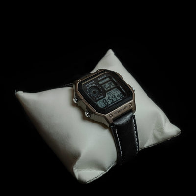 Illuminator World Time Digital Watch – Retro Style with Leather Strap